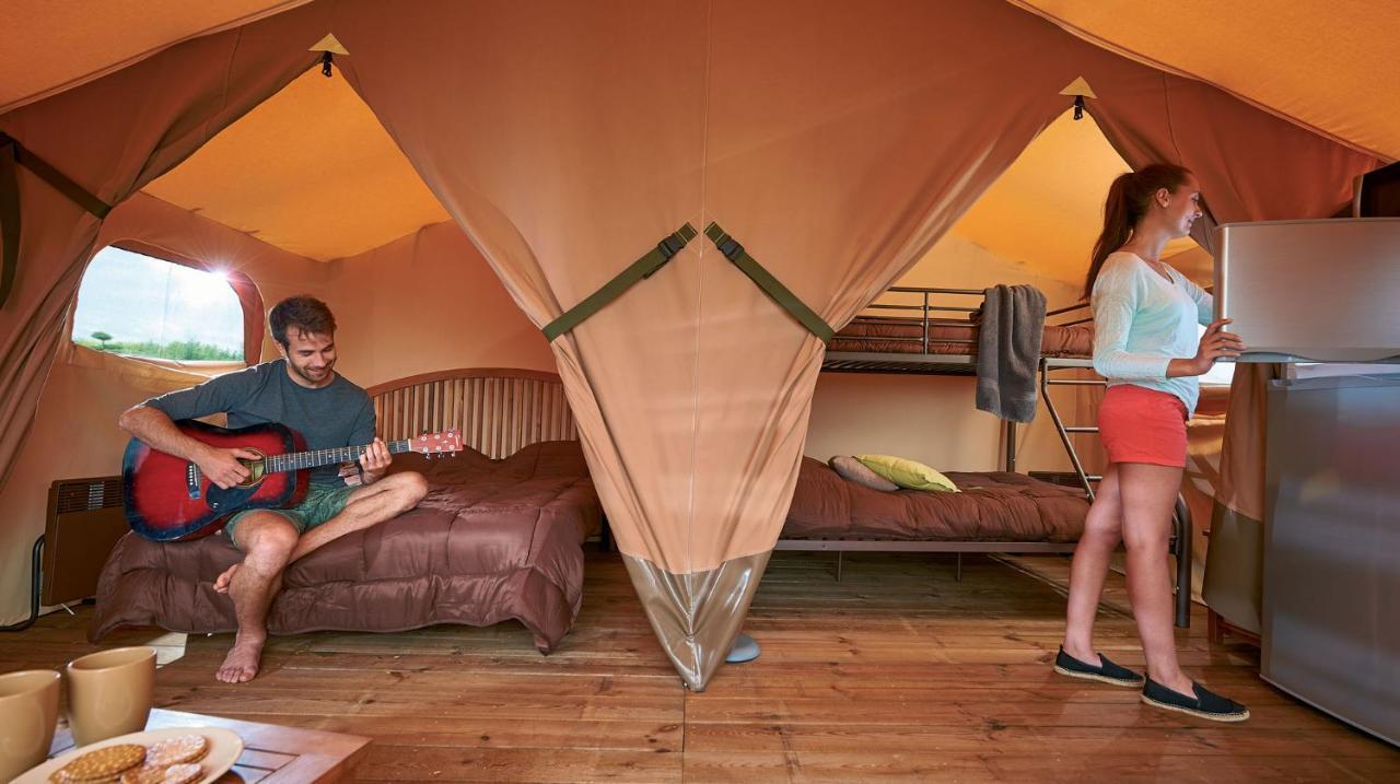 Tuchan Lodge En Pays Cathare מראה חיצוני תמונה